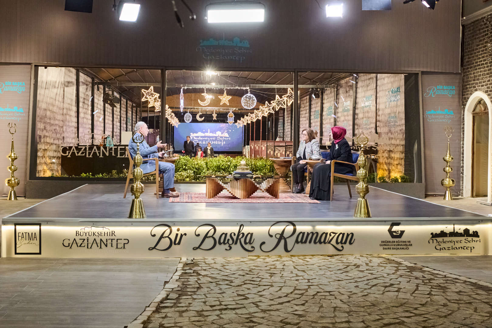 bir başka ramazan iftar programı