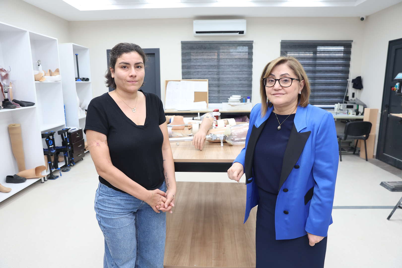 ece kardeşimize dayanışma ile destek oluyoruz!