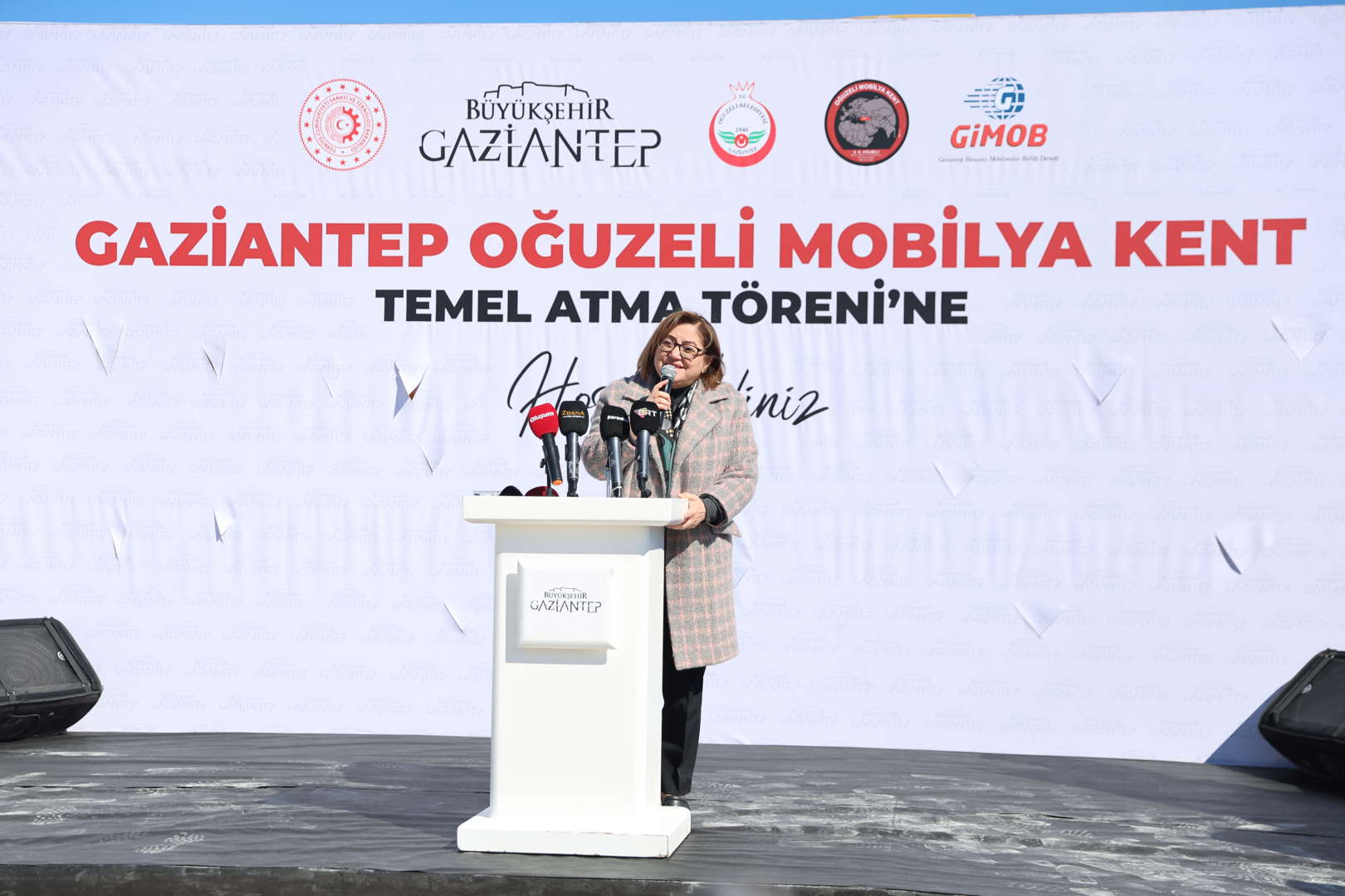 gaziantep oğuzeli'nde ekonomik bir atılım ile mobilya kent projesinin temeli atıldı!