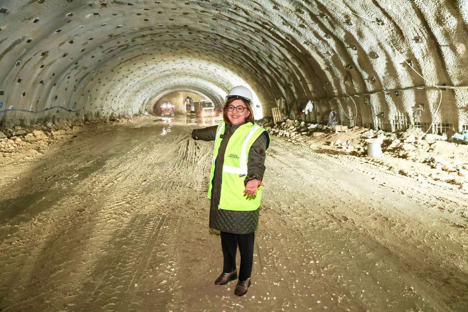 gaziantep tarihinin en büyük ulaşım projelerinden biri olan dülük tüneli...
