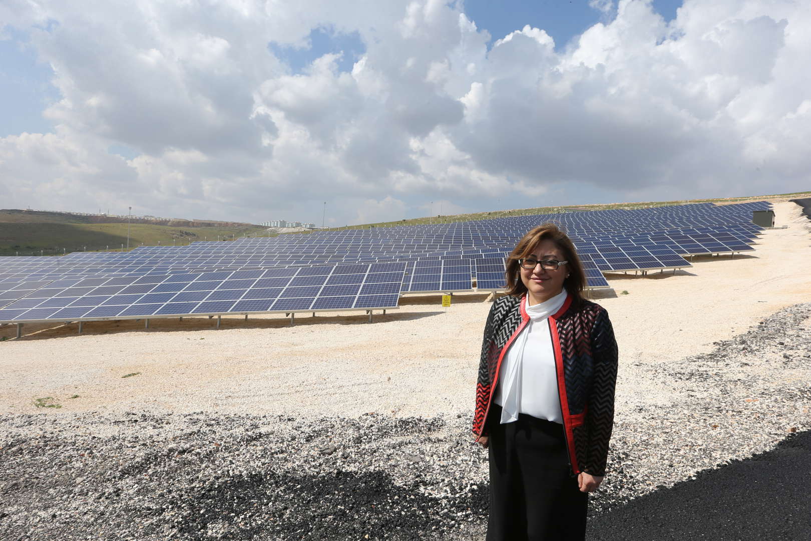 güneş enerjisi ile geleceğimizi aydınlatıyoruz!