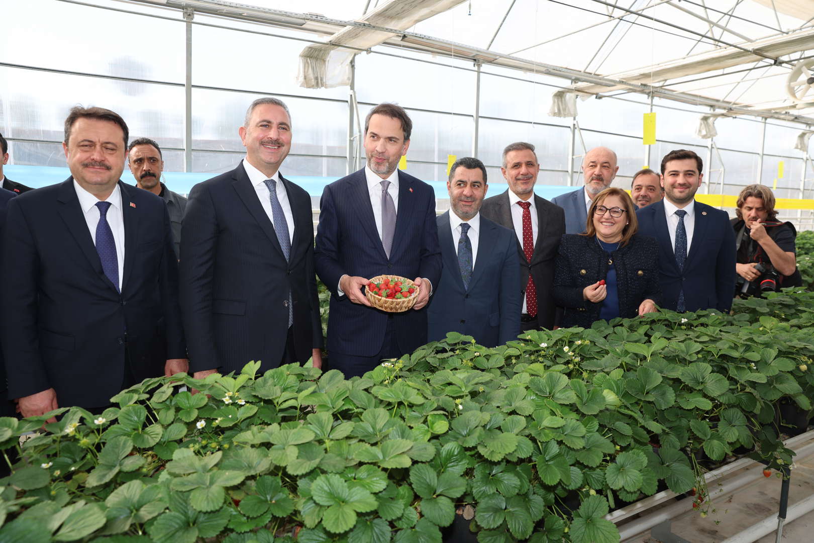 mekanik biyolojik ayrıştırma tesisi ve çilek serasını ziyaret ettik