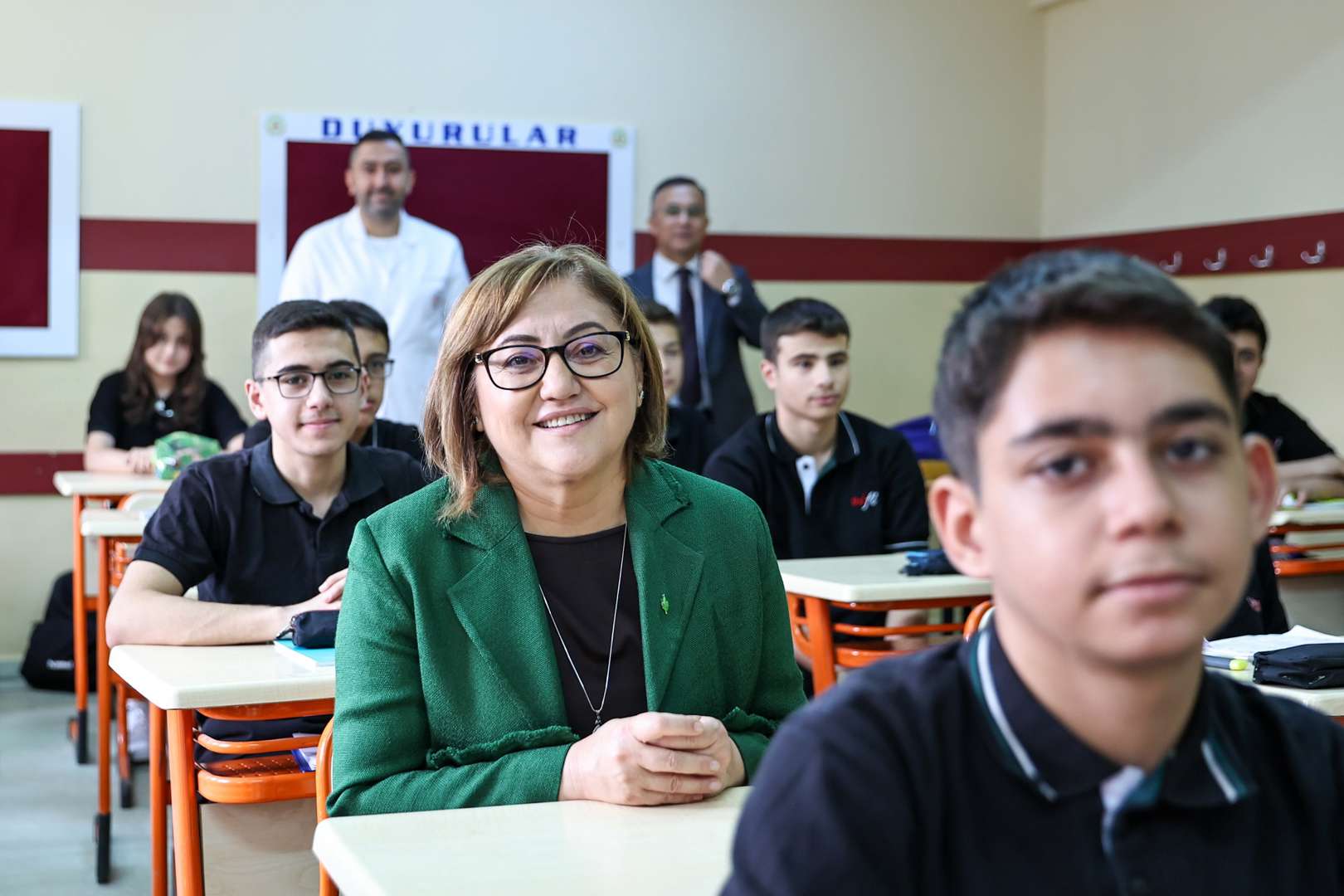 okulun ilk günü öğretmen ve öğrencilerimize ulaşımda indirim müjdemiz var