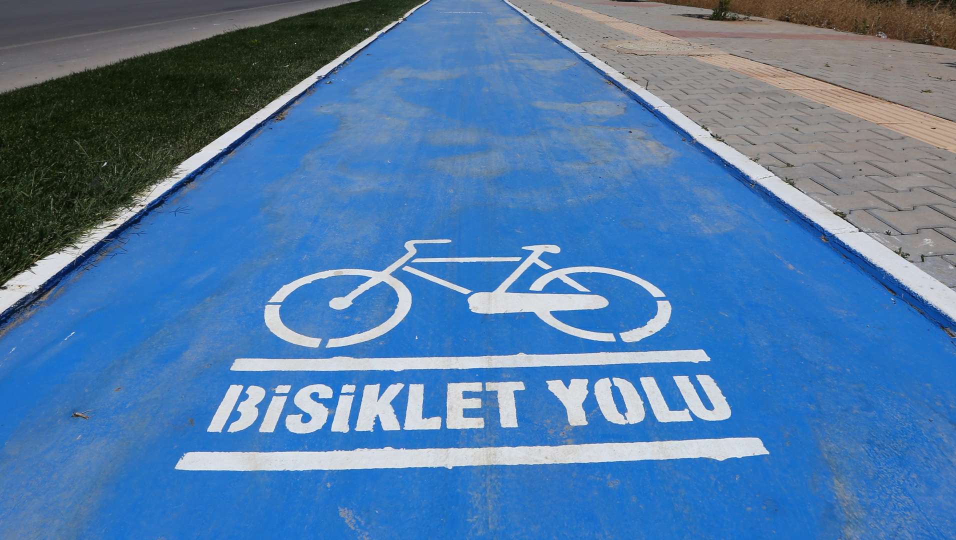 77 kilometrelik bisiklet yolu
