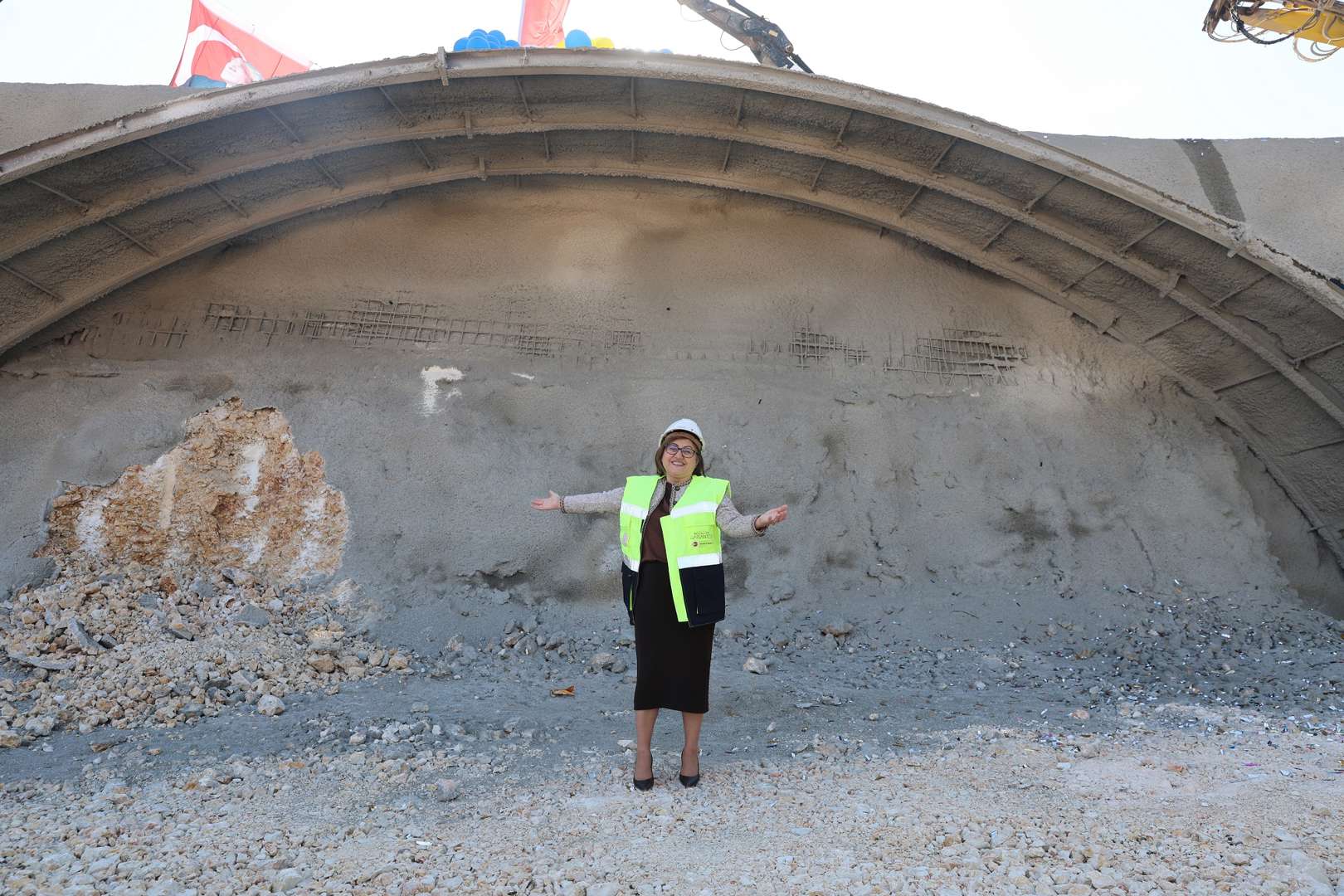 dülük-osb tüneli inşaatı başladı