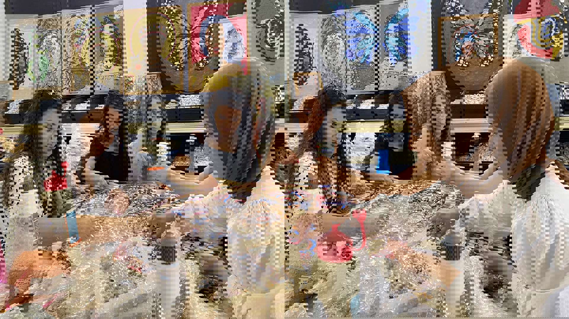 jale tekinalp yücel kültür, sanat ve mozaik merkezi’ndeki atölye çalışmalarına 108.408 kişi katılmıştır.